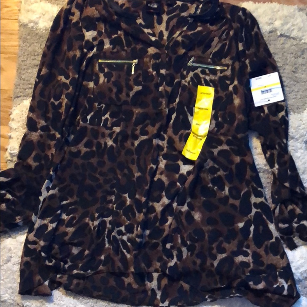Leopard print top